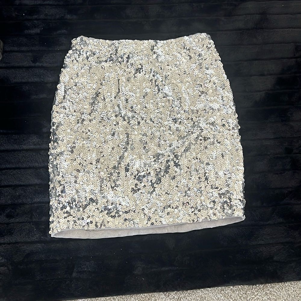 Silver sequins mini skirt